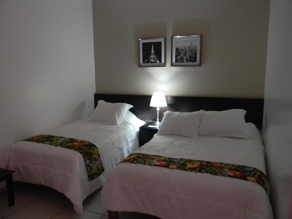 Hostal "Centrika" Tarapoto Exterior photo