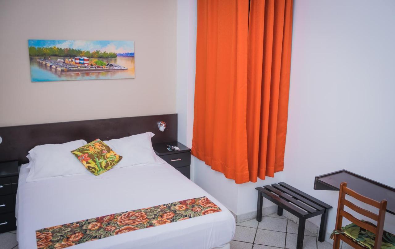 Hostal "Centrika" Tarapoto Exterior photo