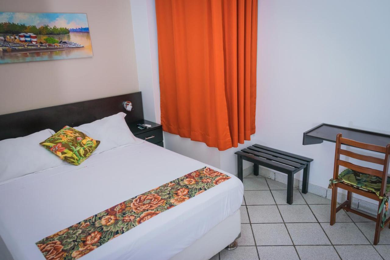 Hostal "Centrika" Tarapoto Exterior photo