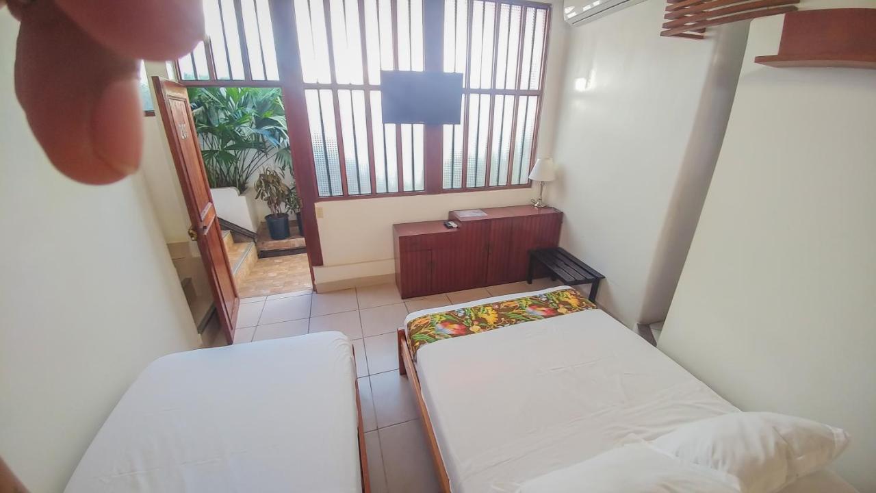 Hostal "Centrika" Tarapoto Exterior photo